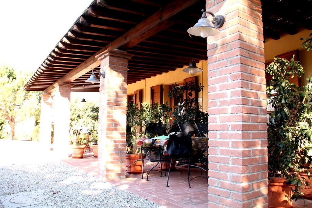 Agriturismo Le Docce Castelfiorentino Bagian luar foto