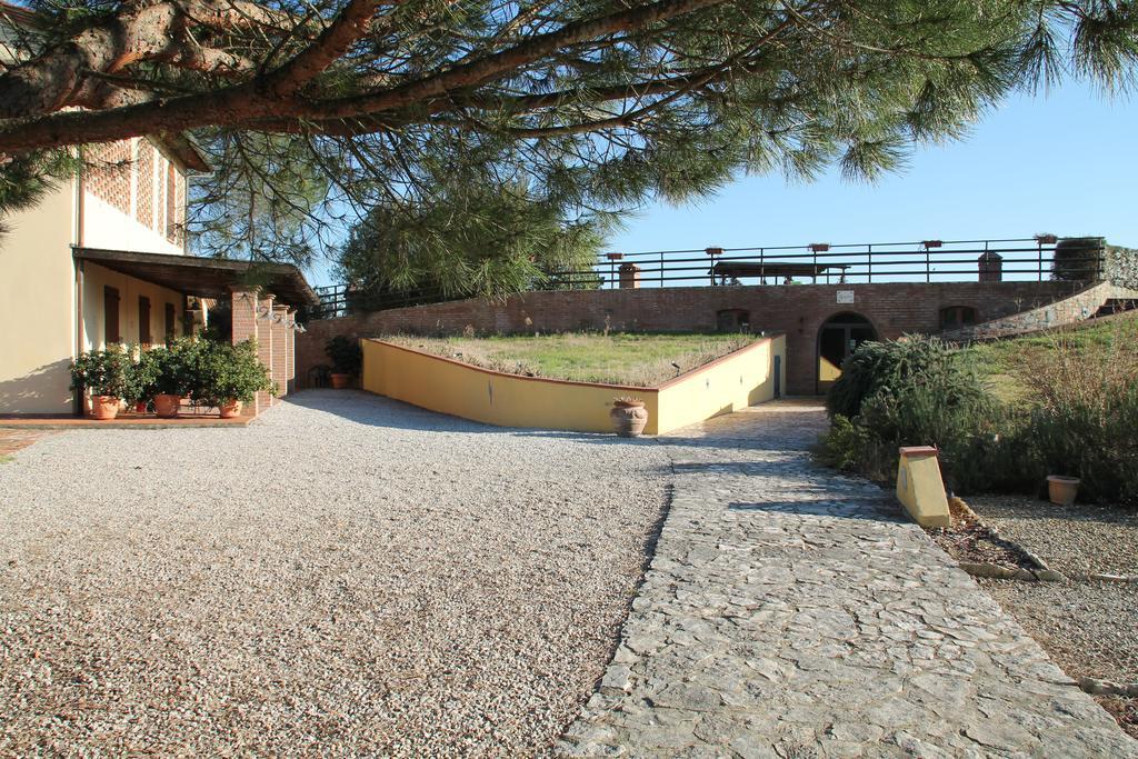 Agriturismo Le Docce Castelfiorentino Bagian luar foto