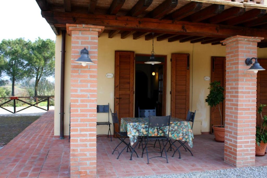 Agriturismo Le Docce Castelfiorentino Ruang foto