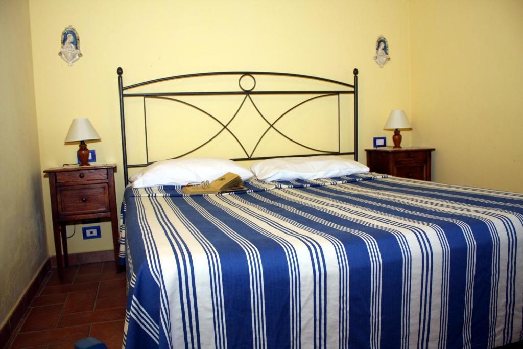 Agriturismo Le Docce Castelfiorentino Ruang foto